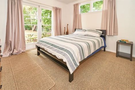 Photo of property in 5 Vernon Avenue, Takaro, Palmerston North, 4412