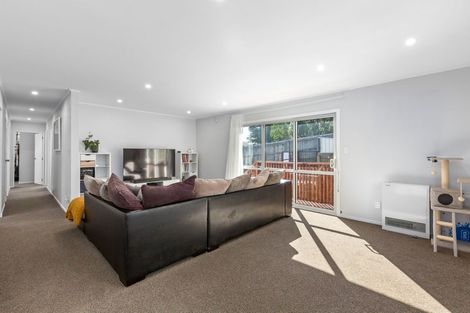 Photo of property in 60a Leicester Street, Cannons Creek, Porirua, 5024