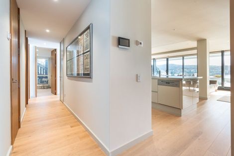 Photo of property in 2/308 Oriental Parade, Oriental Bay, Wellington, 6011