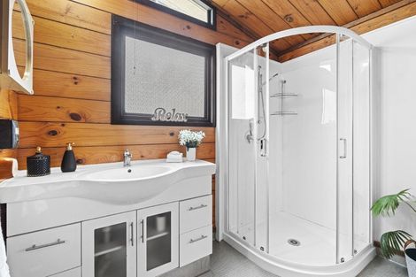 Photo of property in 69 Belt Road, New Plymouth, 4310