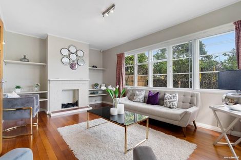Photo of property in 203 Campbell Road, Greenlane, Auckland, 1061