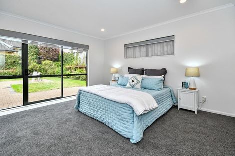 Photo of property in 15 Rathmar Drive, Manurewa, Auckland, 2105