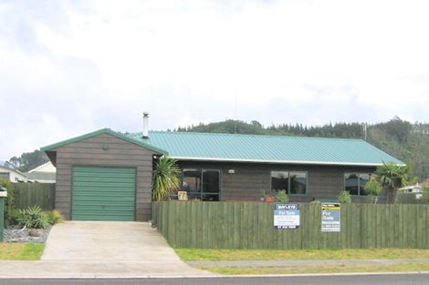 Photo of property in 154a Mayfair Avenue, Whangamata, 3620