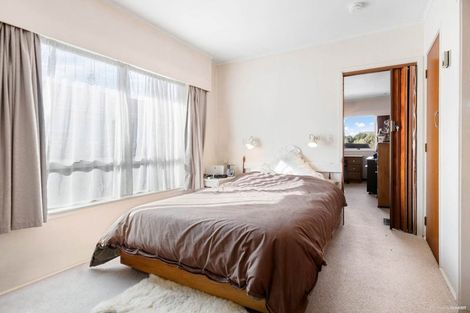 Photo of property in 57 Queenstown Road, Onehunga, Auckland, 1061