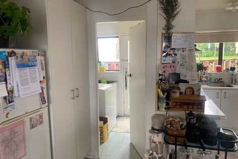 Photo of property in 47a Sherwood Avenue, Te Atatu South, Auckland, 0610