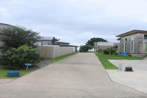 Photo of property in 158 Sands Crescent, Matarangi, Whitianga, 3592