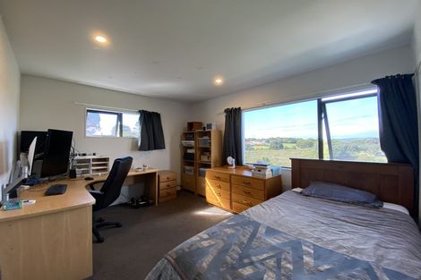 Photo of property in 36 Matawhanga Drive, Wattle Downs, Auckland, 2103