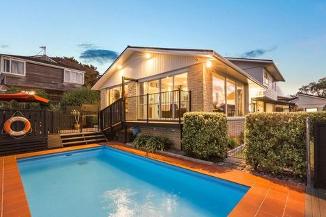 Photo of property in 11 Spinnaker Drive, Whitby, Porirua, 5024