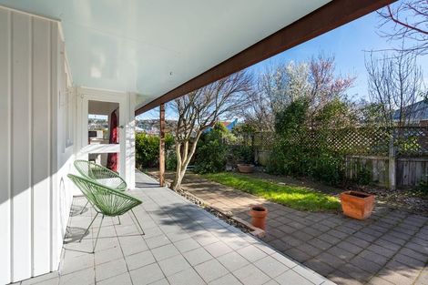 Photo of property in 267 Oxford Street, South Dunedin, Dunedin, 9012