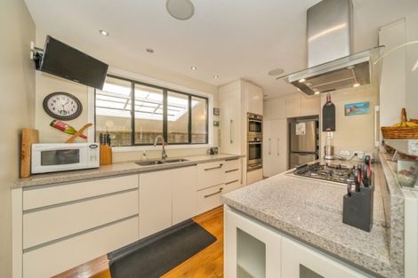 Photo of property in 31 Kashmir Avenue, Clouston Park, Upper Hutt, 5018