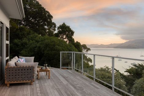 Photo of property in 8 Cass Bay Place, Cass Bay, Lyttelton, 8082