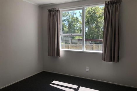 Photo of property in 30 Leaver Place, Weymouth, Auckland, 2103