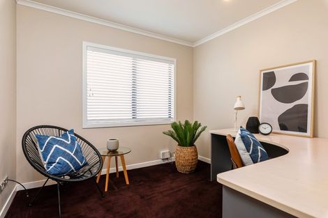 Photo of property in 61a Fairmount Road, Titirangi, Auckland, 0604