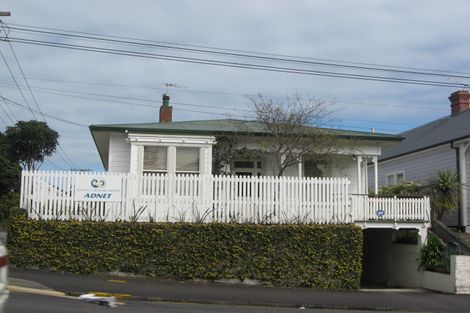 Photo of property in 62 Gover Street, New Plymouth, 4310