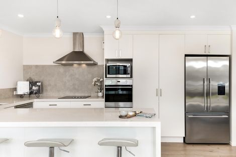 Photo of property in 6 Vivien Place, Patumahoe, Pukekohe, 2679