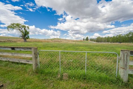 Photo of property in 677 Springvale Road, Springvale, Alexandra, 9393