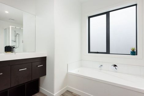 Photo of property in 4 Boulder Lane, Pyes Pa, Tauranga, 3112