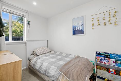 Photo of property in 5 Orrick Crescent, Avondale, Christchurch, 8061