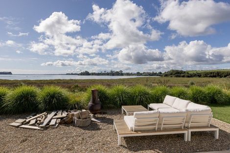 Photo of property in 10 Josephine Place, Omokoroa, 3114