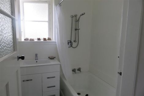 Photo of property in 605 Massey Street, Akina, Hastings, 4122