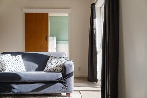 Photo of property in 43 Pioneer Crescent, Helensburgh, Dunedin, 9010