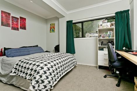 Photo of property in 81 Pemberton Avenue, Bayview, Auckland, 0629
