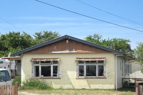 Photo of property in 7 Cuffs Road, Wainoni, Christchurch, 8061