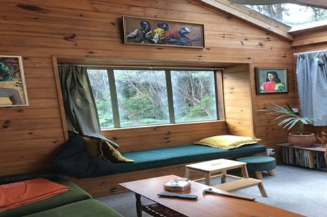 Photo of property in 65 Rimutaka Place, Titirangi, Auckland, 0604