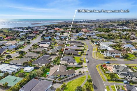 Photo of property in 16 Rifleman Lane, Paraparaumu Beach, Paraparaumu, 5032