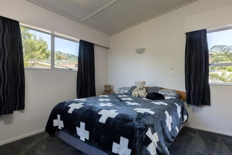 Photo of property in 11 Ranui Street, Waikawa, Picton, 7220
