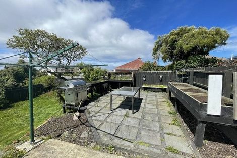 Photo of property in 16 Forbes Street, Balaclava, Dunedin, 9011