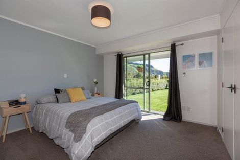 Photo of property in 39 Akatarawa Road, Reikorangi, Waikanae, 5391