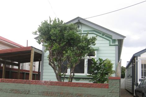 Photo of property in 8 Beach Street, Petone, Lower Hutt, 5012