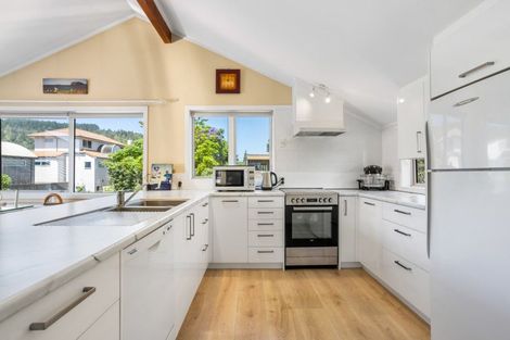 Photo of property in 200a Harbour View Road, Whangamata, 3620
