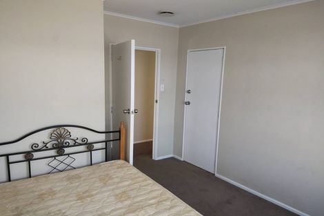 Photo of property in 79 Tirimoana Road, Te Atatu South, Auckland, 0602