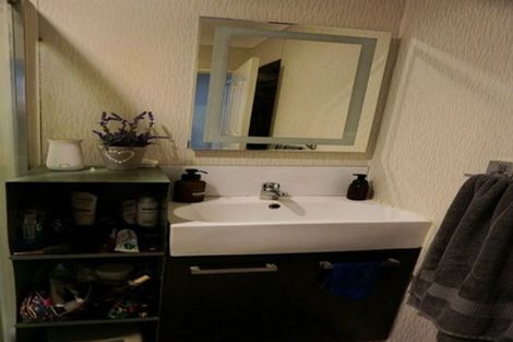 Photo of property in 2/13 Markham Place, Bucklands Beach, Auckland, 2012