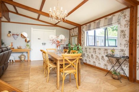 Photo of property in 72 Township Road, Kumeroa, Woodville, 4997