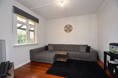 Photo of property in 43 Second Street, Kennington, Invercargill, 9871