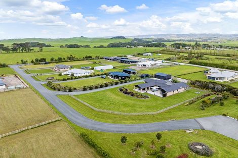 Photo of property in 13 Layci Lane, Waipu, 0582