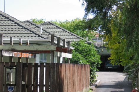 Photo of property in 2/19 Glendon Avenue, Avondale, Auckland, 1026