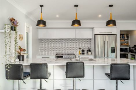 Photo of property in 16 Flaxgrove Place, Parklands, Christchurch, 8083