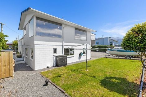 Photo of property in 108b Beach Road, Kaikoura, 7300