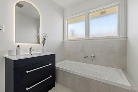 Photo of property in 1/53 Glenmore Avenue, Casebrook, Christchurch, 8051