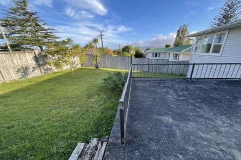 Photo of property in 35 Chorley Avenue, Massey, Auckland, 0614