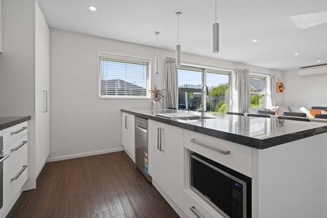 Photo of property in 6 Piper Street, Halswell, Christchurch, 8025