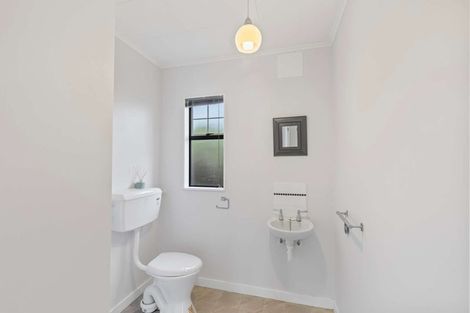 Photo of property in 12 Oaks Lane, Motueka, 7120