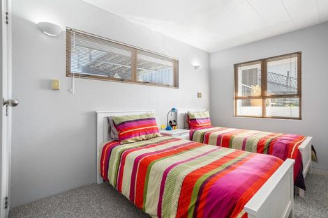 Photo of property in 133 Bruce Wallace Place, Whangamata, 3620