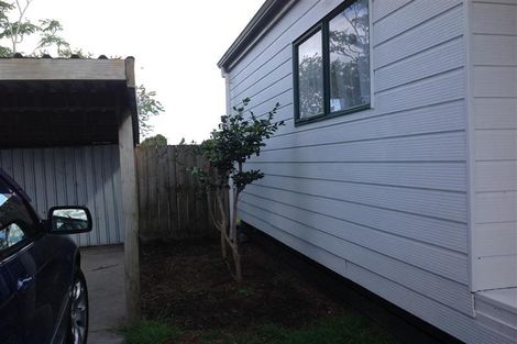 Photo of property in 4/25 Solveig Place, Randwick Park, Auckland, 2105