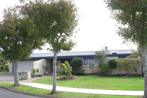 Photo of property in 39 Clyside Avenue, Half Moon Bay, Auckland, 2012