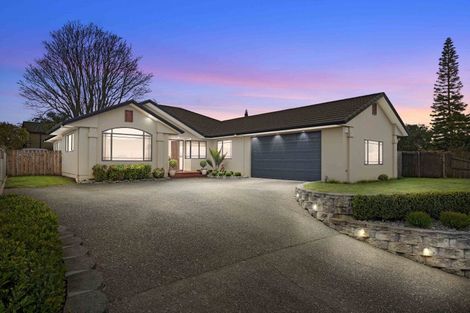 Photo of property in 18 Tonkin Place, Buckland, Pukekohe, 2677
